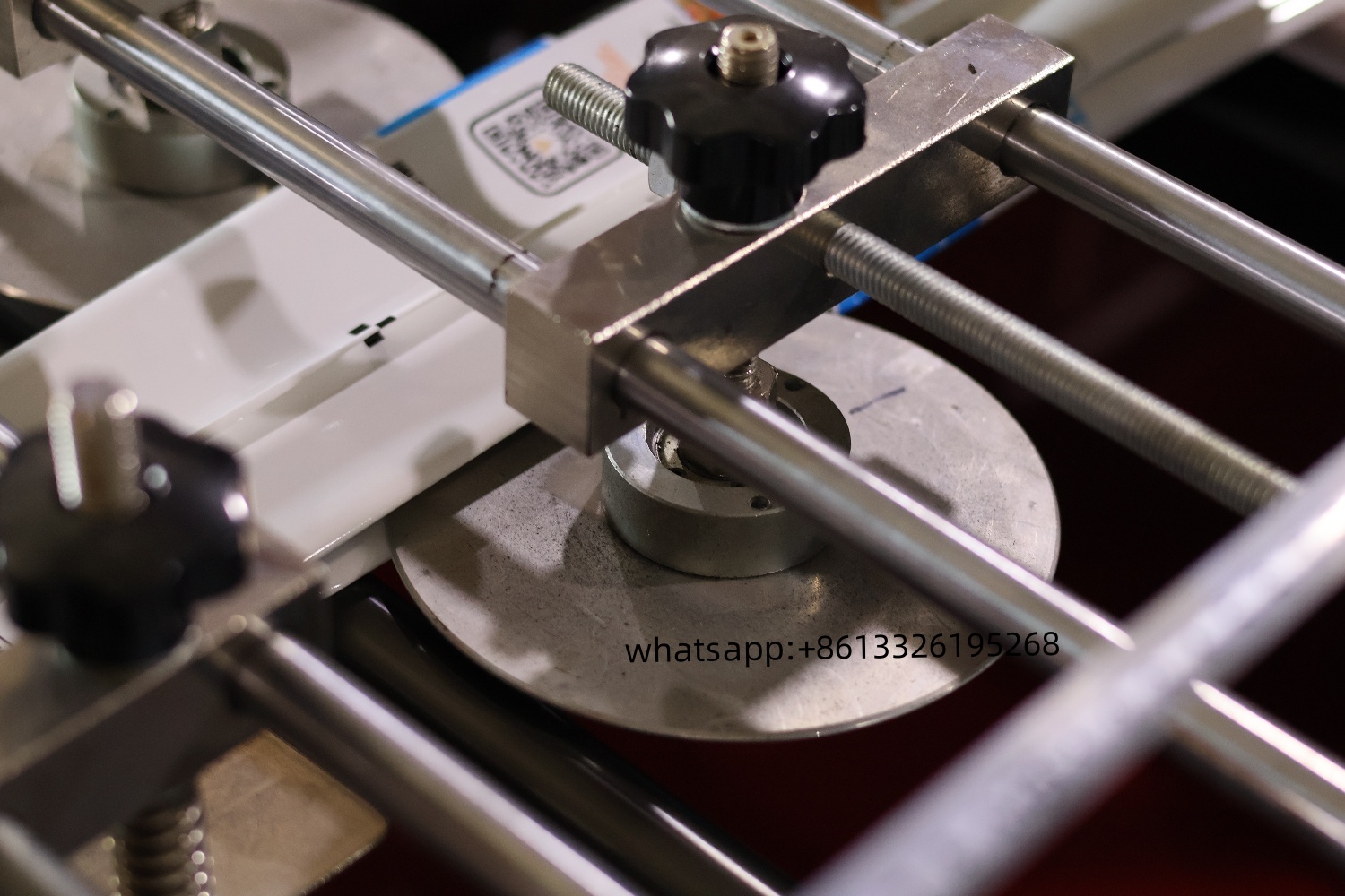 Máquina para fabricar bolsas con sello central y solapado: solución servo de alta velocidad