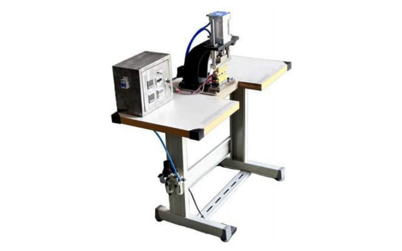 Máquina soldadora de insertos de bolsas de plástico con boquilla, manual del fabricante chino