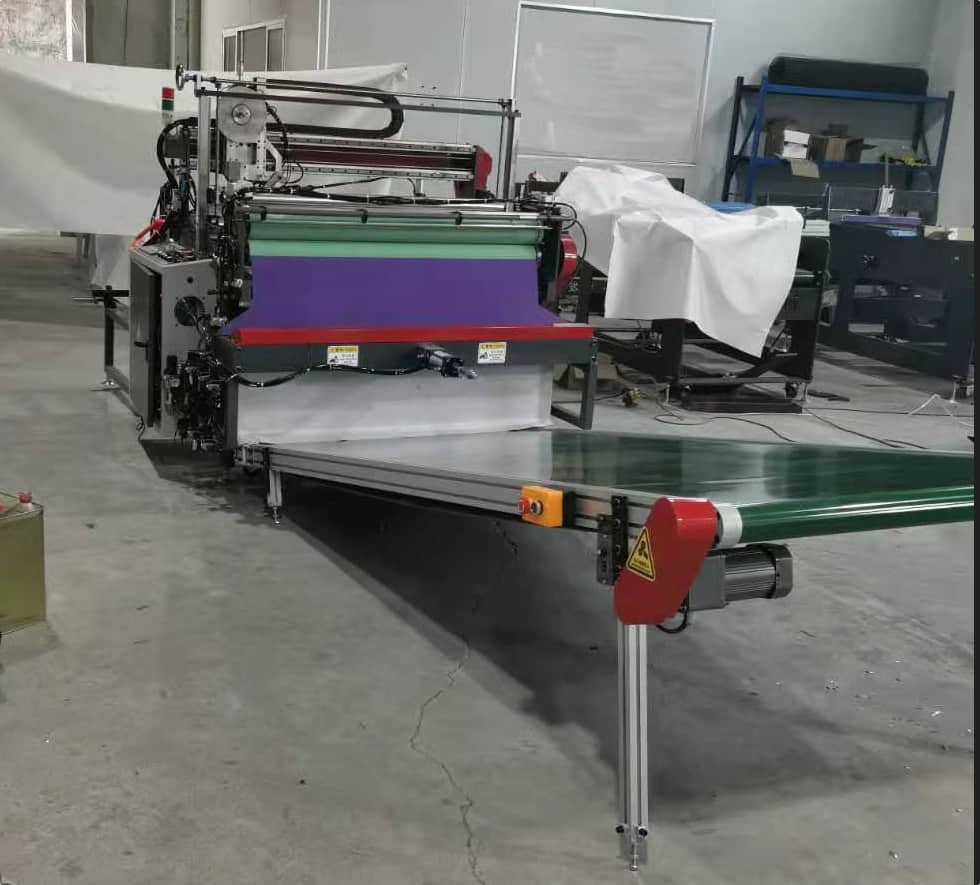 Máquina para fabricar cortinas de aluminio | Equipo para cortinas con flecos de oropel metálico Máquina para fabricar cortinas de aluminio | Equipo para cortinas con flecos de oropel metálico