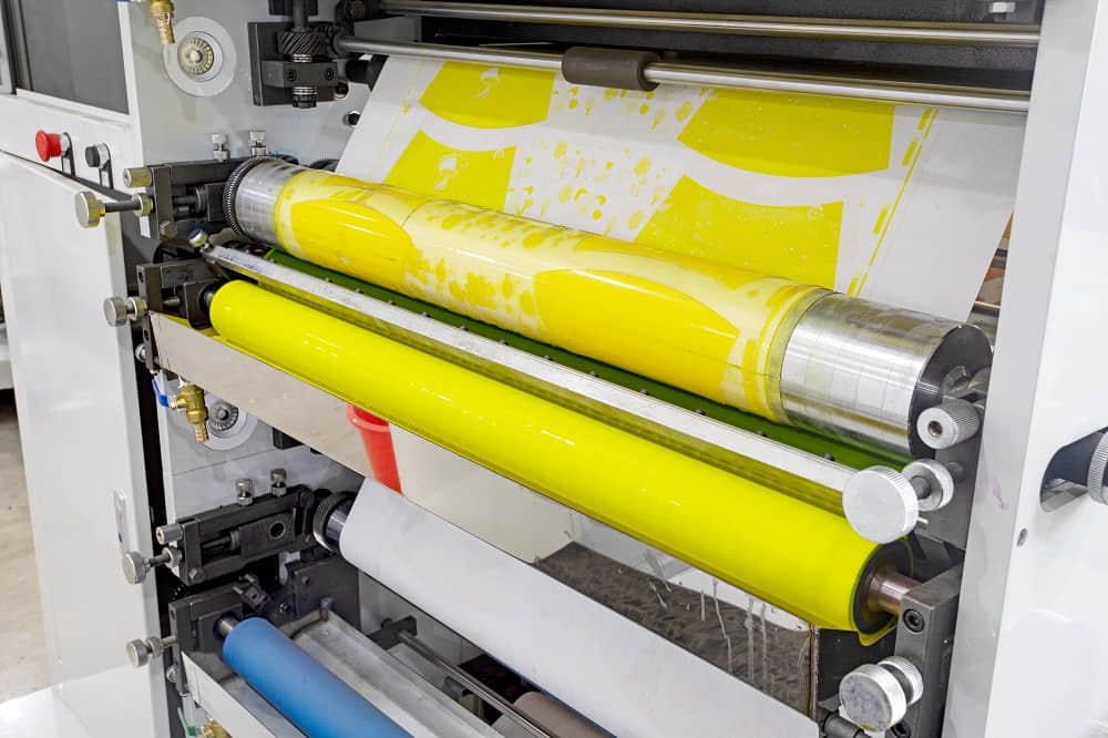 Máquina de impresión flexográfica de alta velocidad de 6 colores para vasos de papel, rollo a rollo