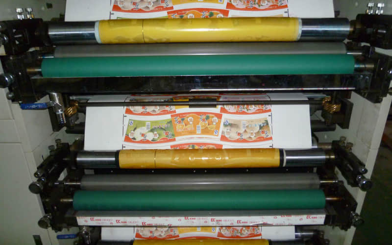 Máquina de impresión flexográfica de alta velocidad de 6 colores para vasos de papel, rollo a rollo