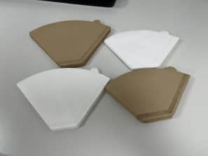 Máquina automática para fabricar bolsas de papel de filtro de café cónicas